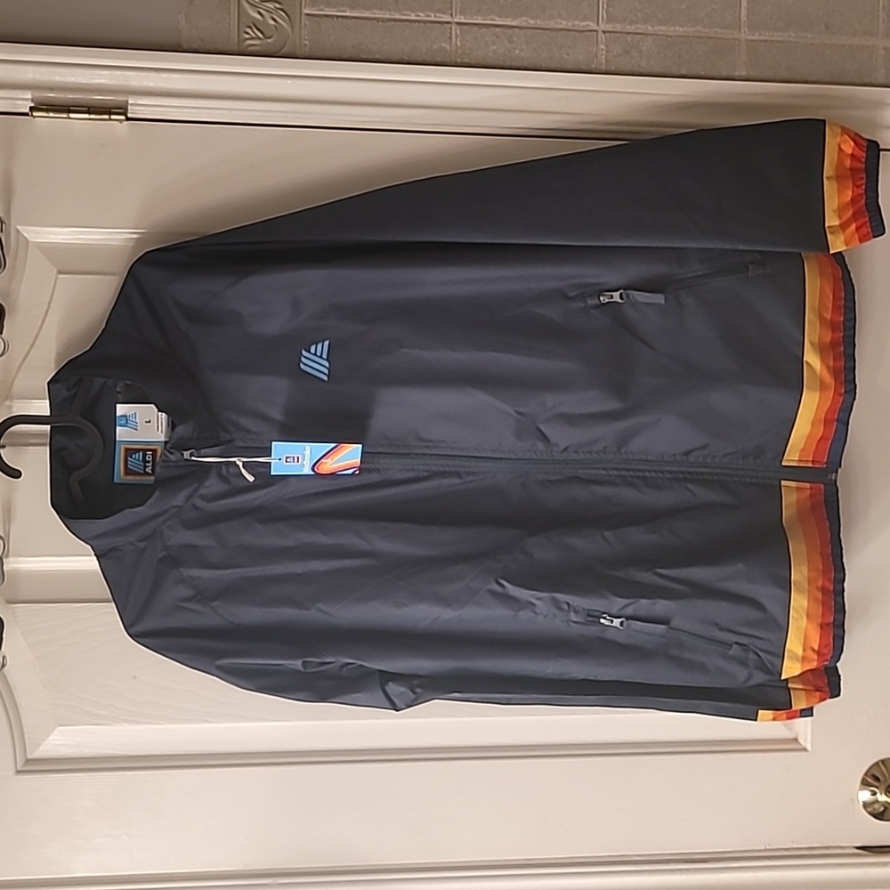 ALDI Collection Windbreaker - Picture 2 of 16